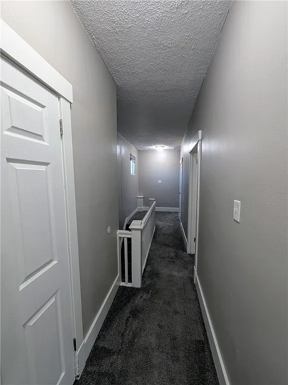 the-linden0grove-foundation-harlem-ave-hallway
